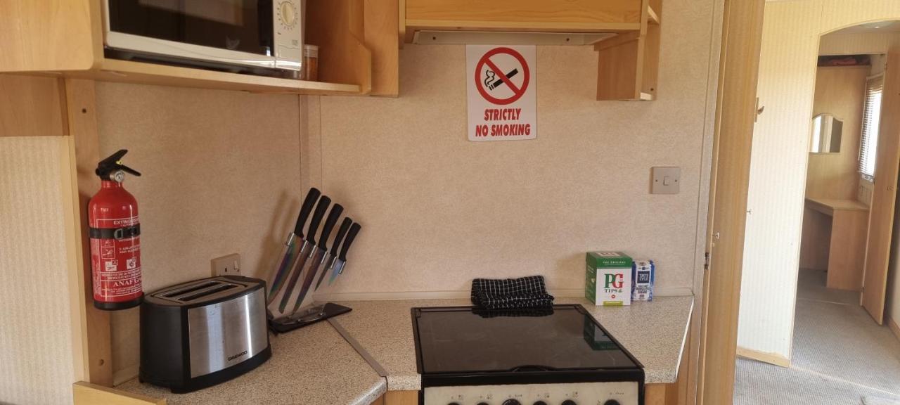 8 Berth Caravan Direct Beach Access Ingoldmells Exterior foto